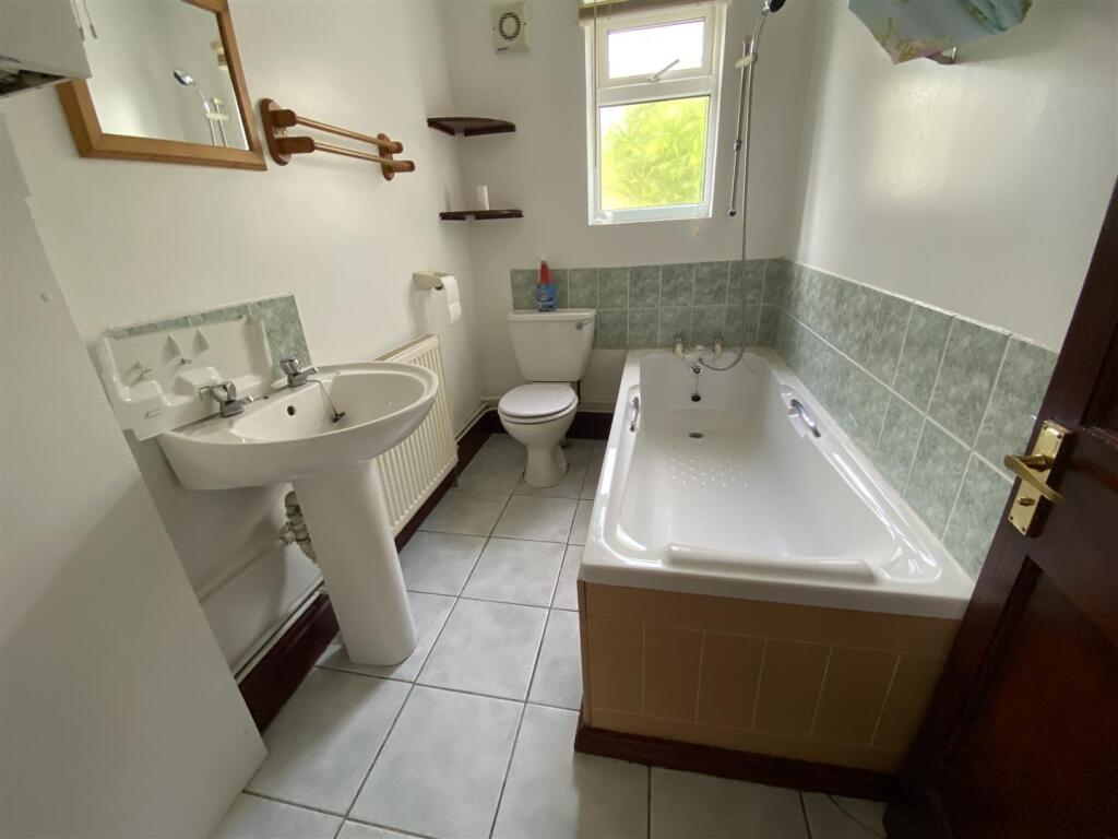 Ground Floor Bathroom