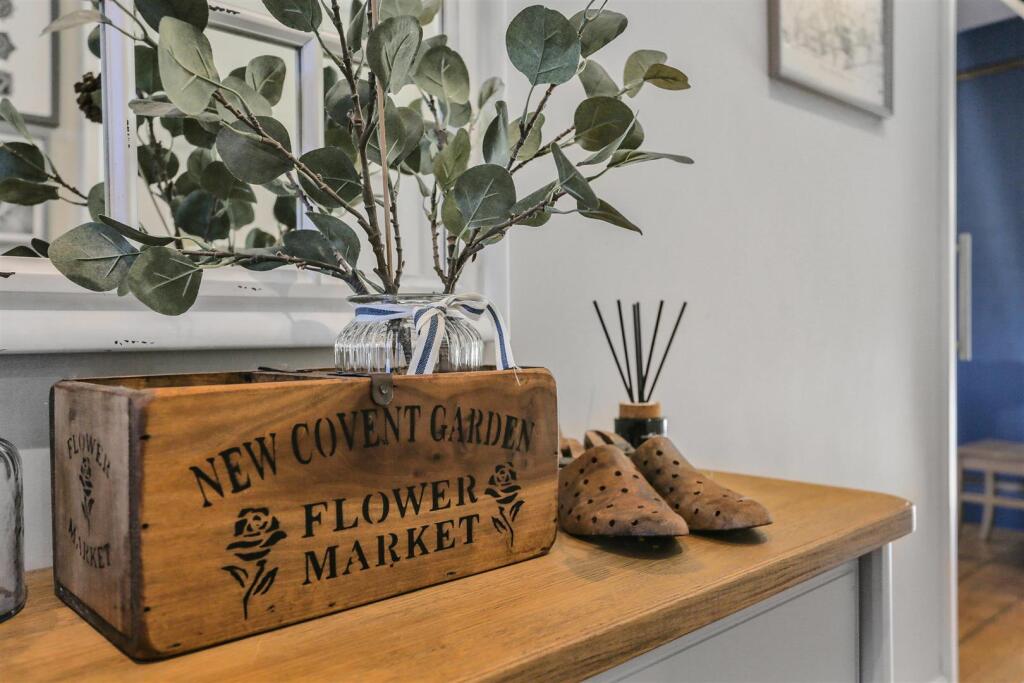 1442804326 -  14.jpg