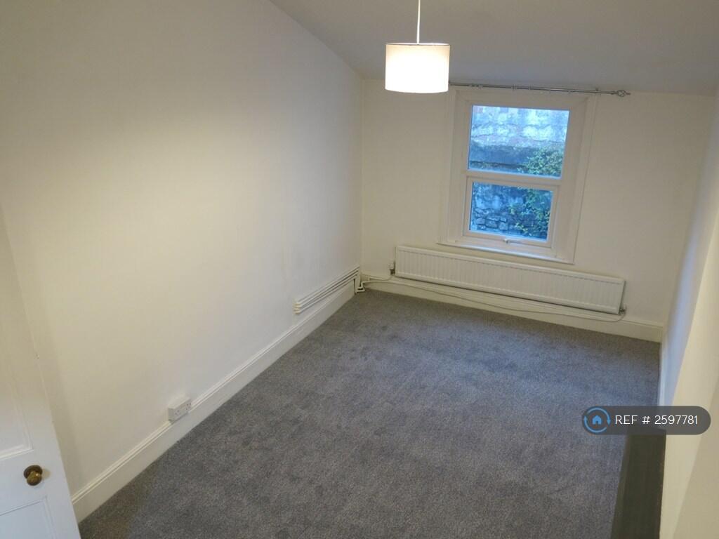 Back Bedroom 2