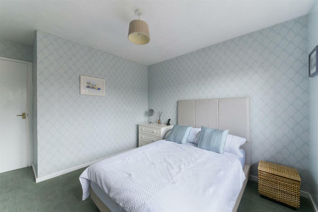 DOUGLAS MEWS,3 - (9).jpg