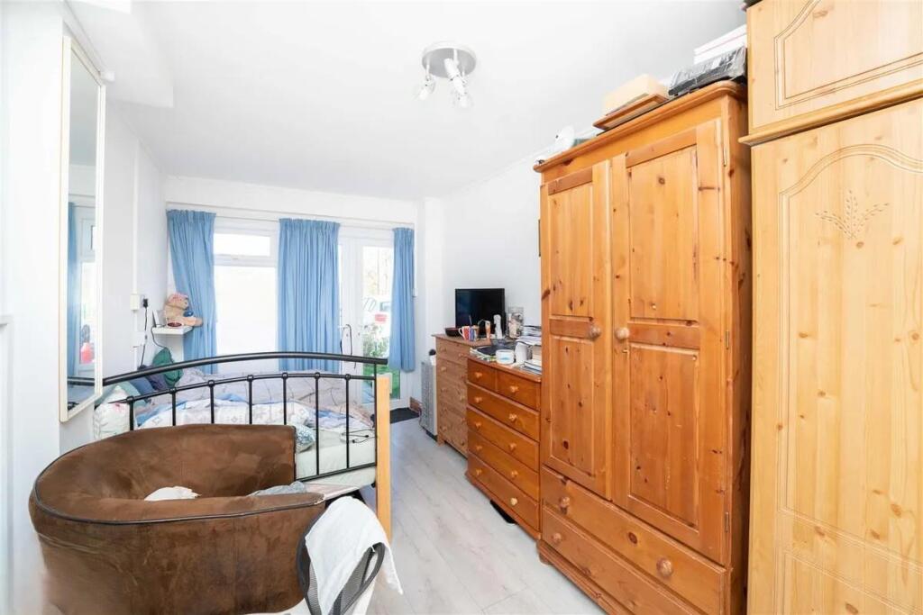 room 2.jpg