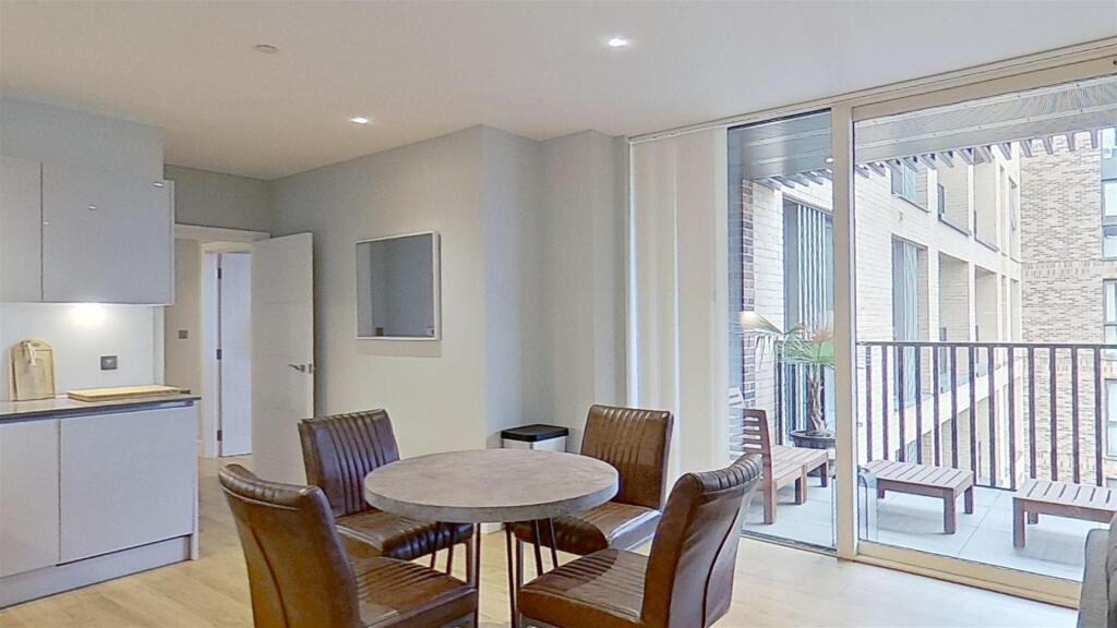Orton-House-Pough-Lane-SW17-12022024_155612.jpg