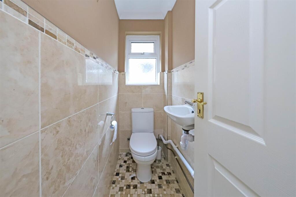 nicholas james ridgewood  toilet_.jpg