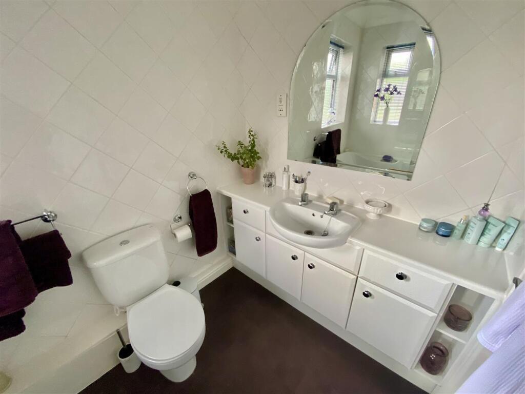 Bramleys Estate Agents - Whitley Road - Mirfield (