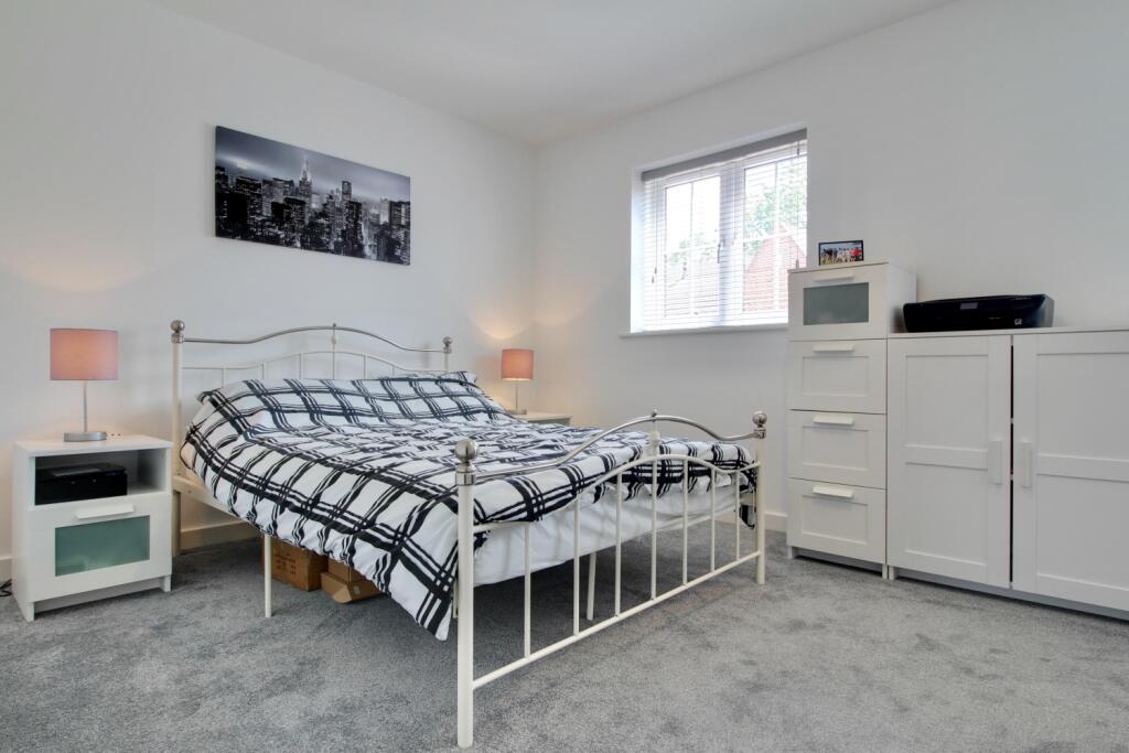 Bedroom 2 - another generous double bedroom - Gus 