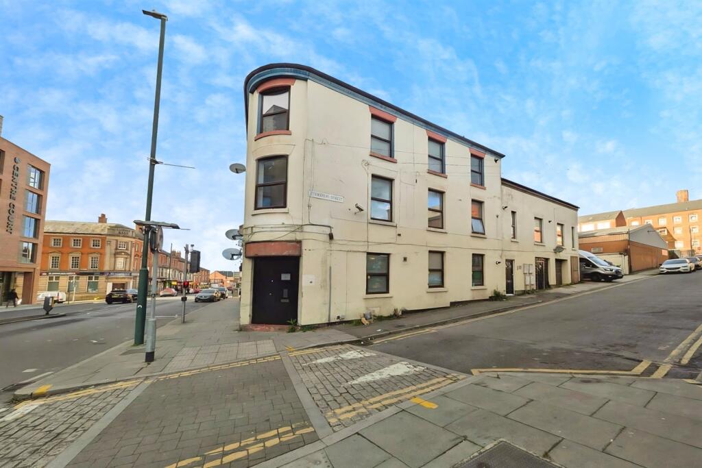 Alfreton Road, Radford, NG7 3NS
