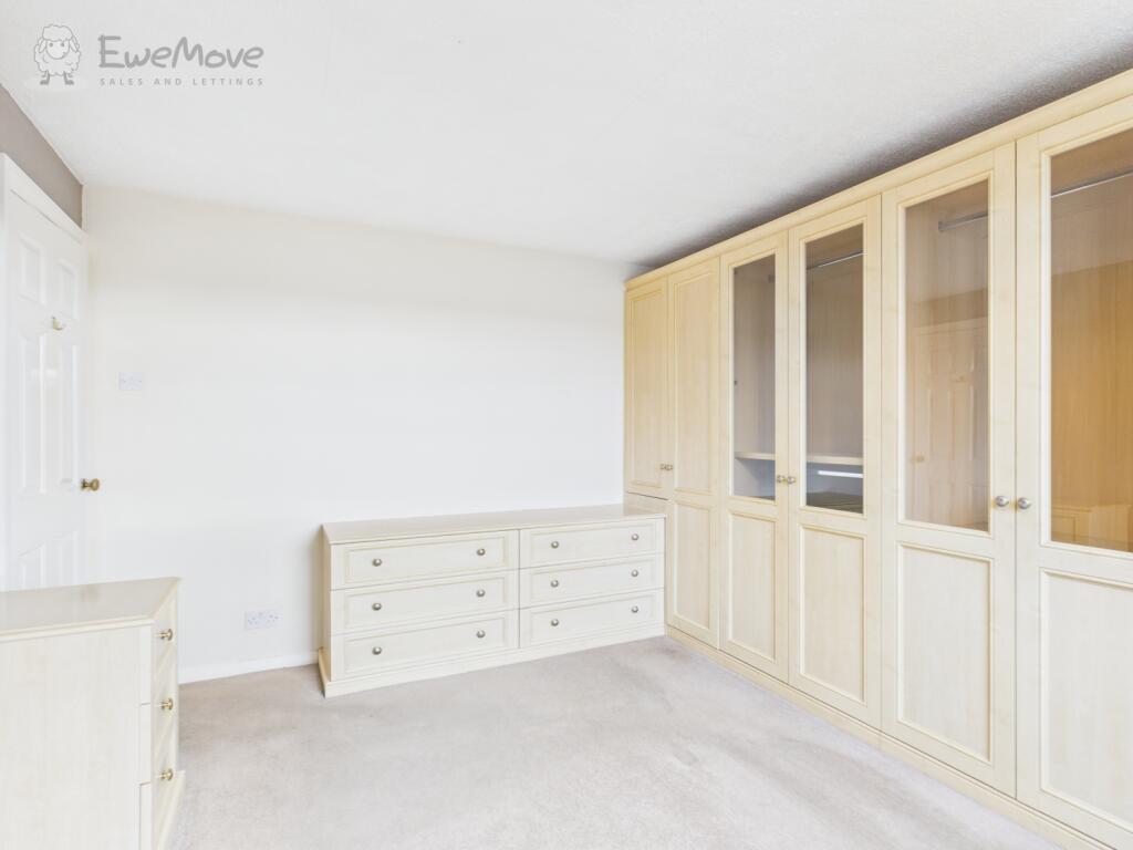 CAM05065G0-PR0018-STILL016