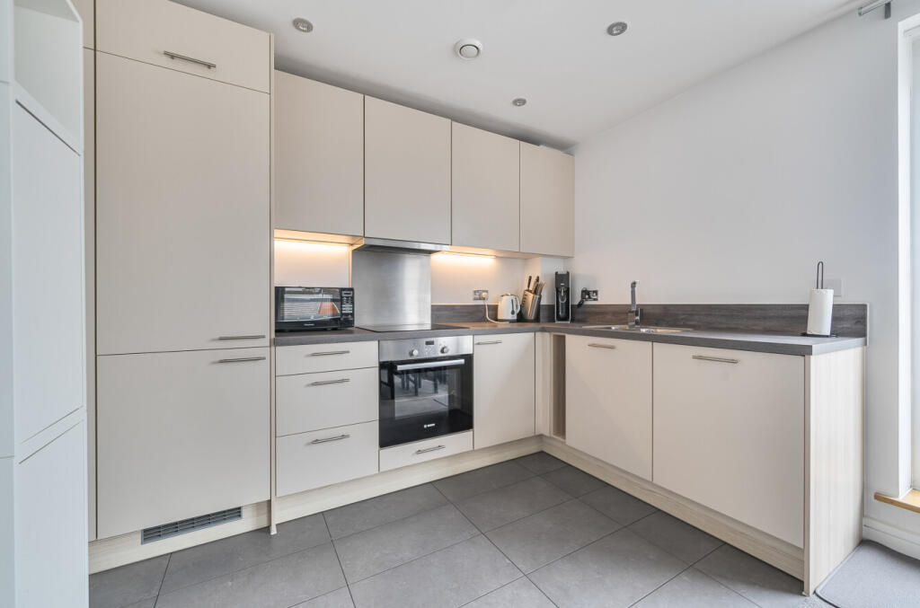 1305476-14-684ab8...