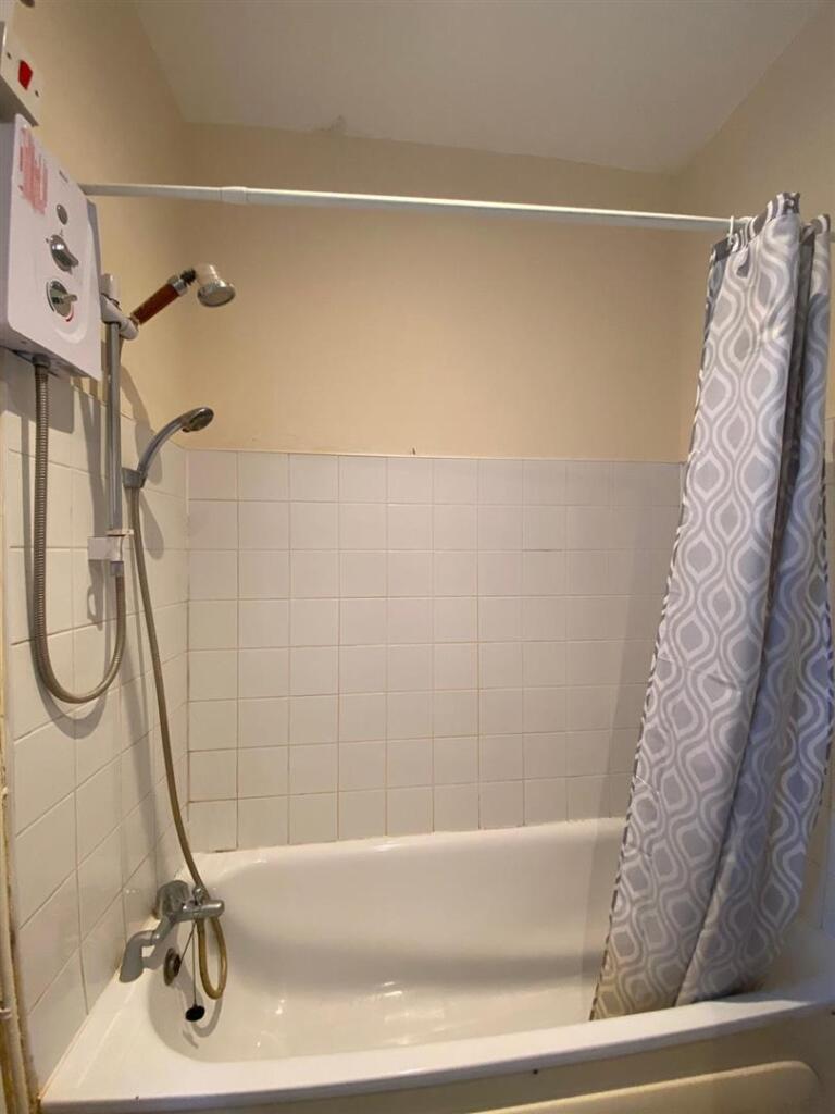 WhatsApp Image 2025-09-09 at 16.13.39.jpeg