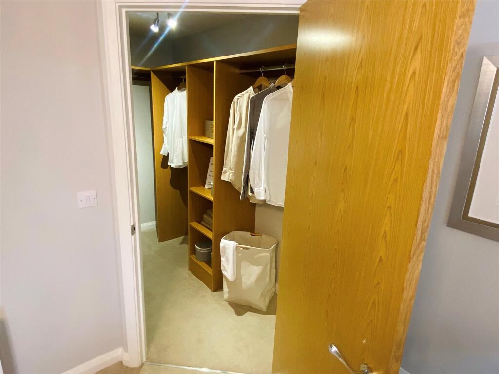Walk In Wardrobe