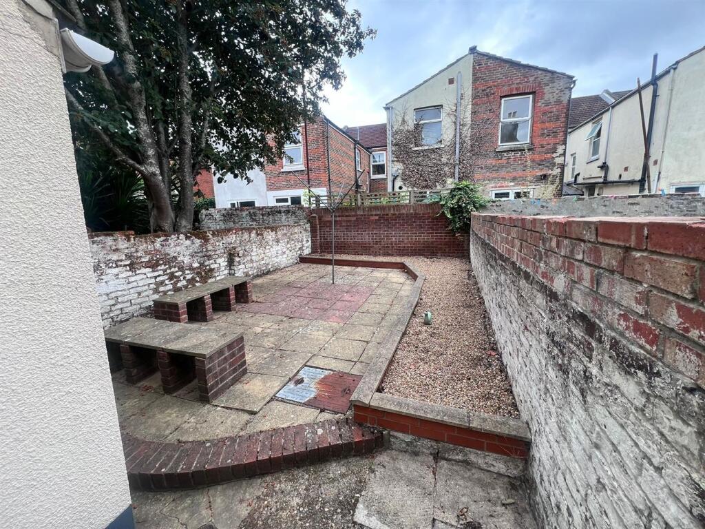 Garden.jpg