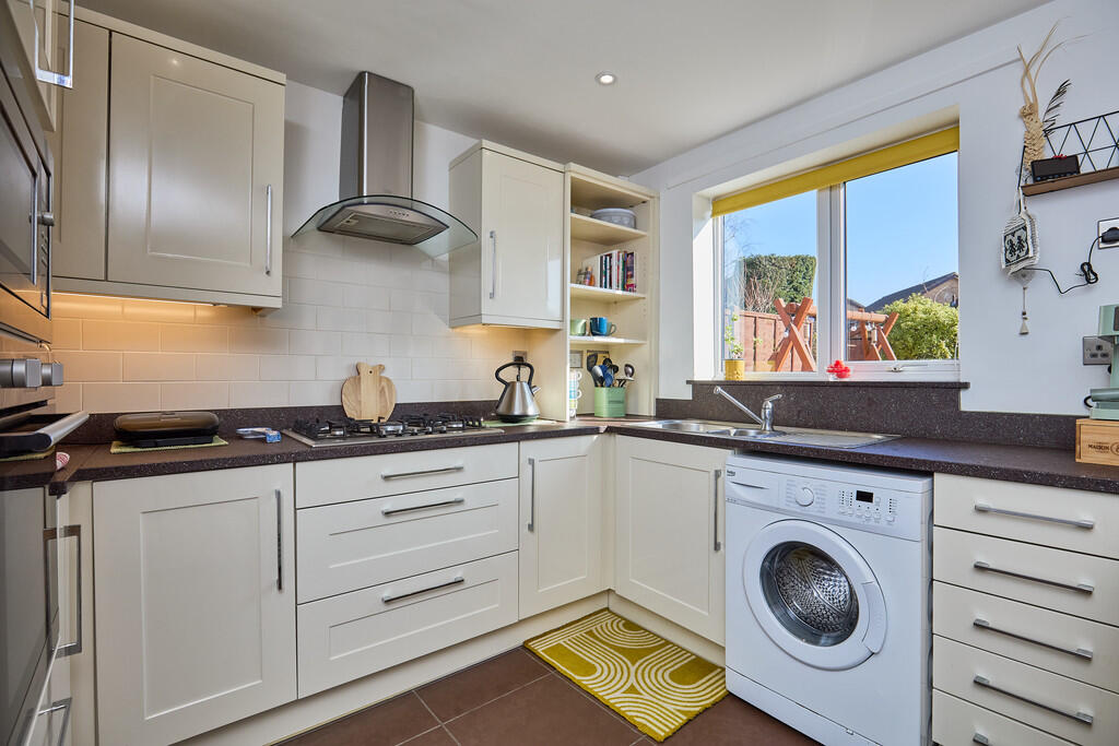 Edward Knight 202...