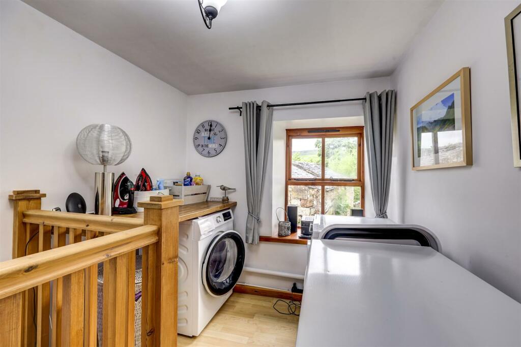 Upstairs Hall/Utility