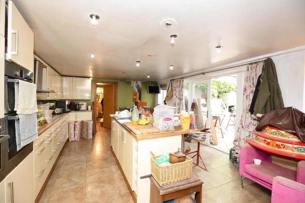 76274_KEN220024_I...