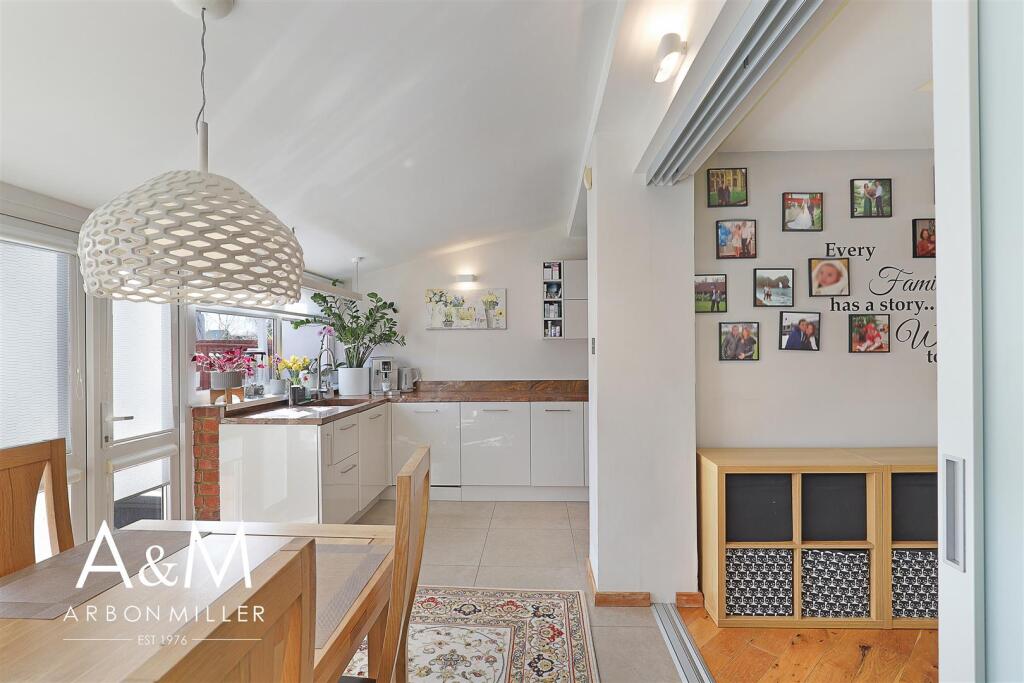 Dining Area/Kitchen
