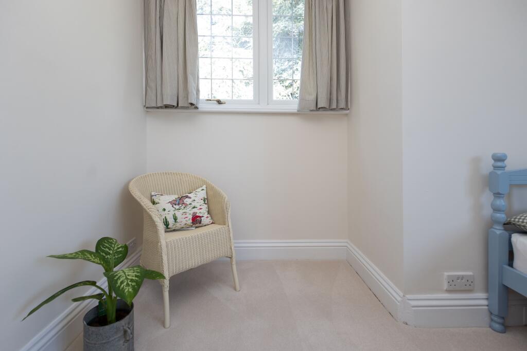 Master bedroom seati