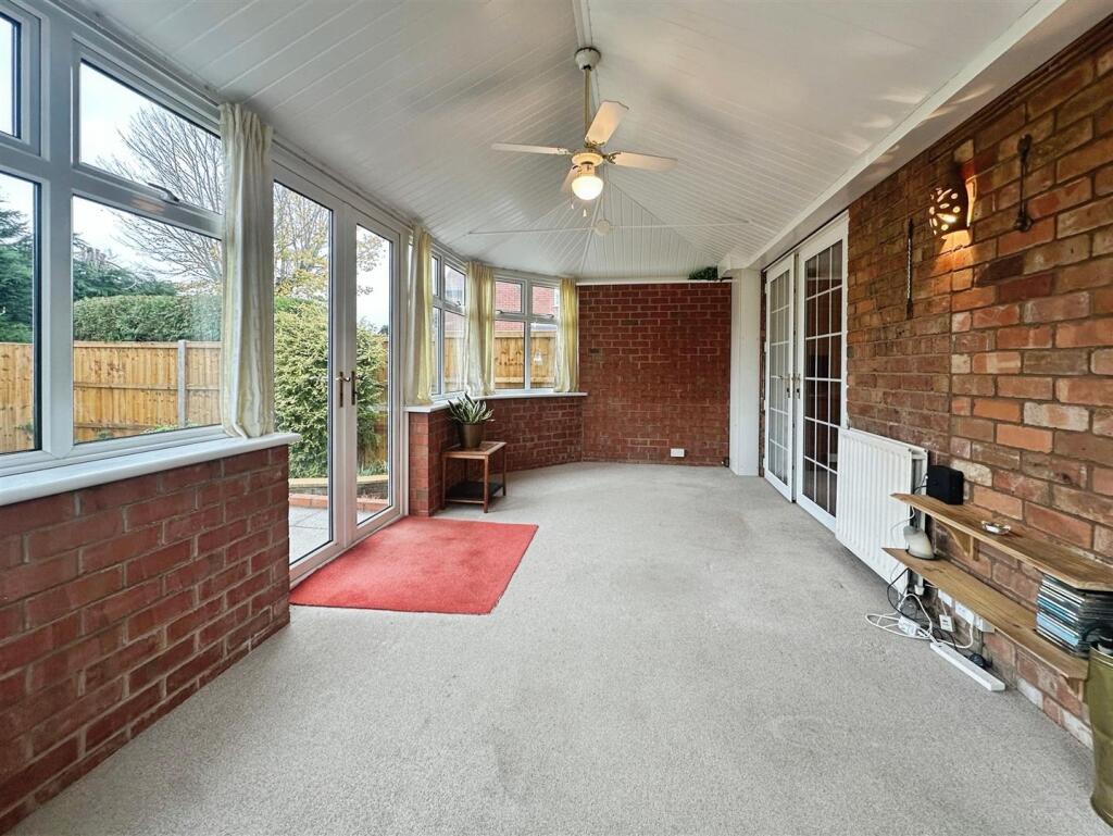 fcc76791--411B-A435-81869E1EC069-89974-000018AD086