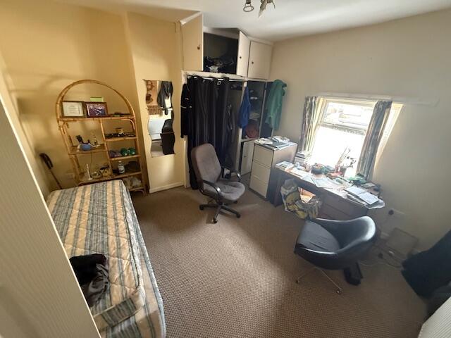 Bed2 T202511051040.jpg