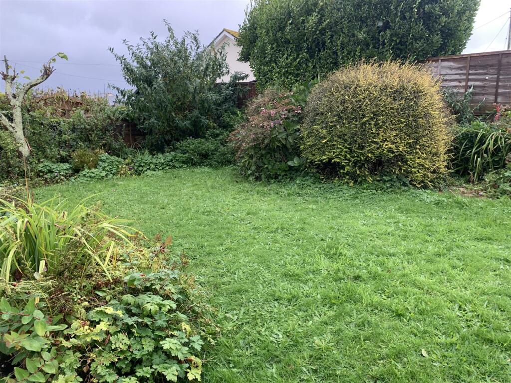 back garden picture 2.JPG
