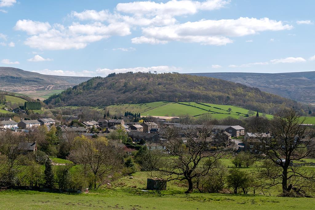 6 - peak-district-rightmove.jpeg