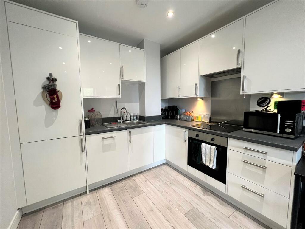 Kitchen.jpg