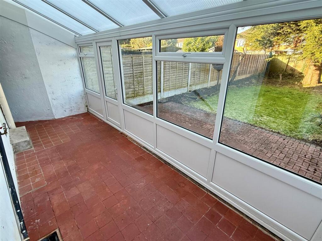 PR16 Conservatory.jpg