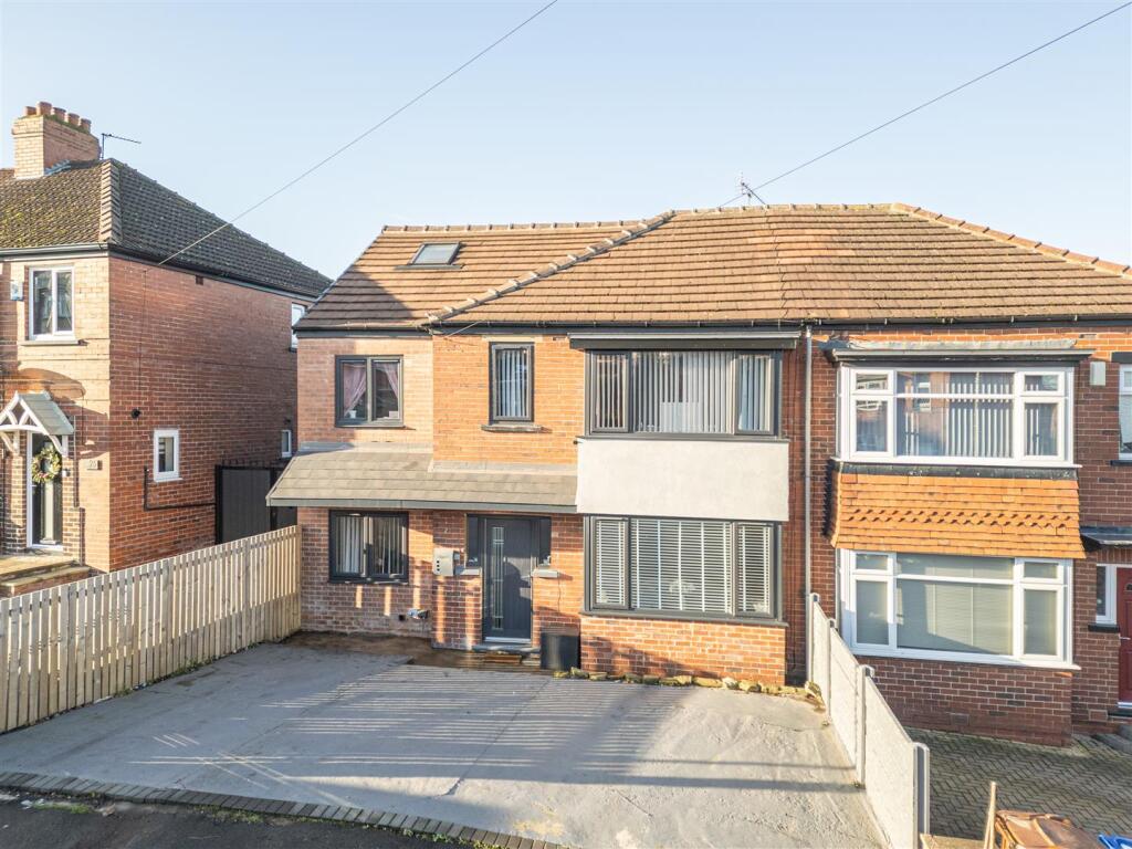 66 - 23 Queens Drive S75 2QQ.jpg