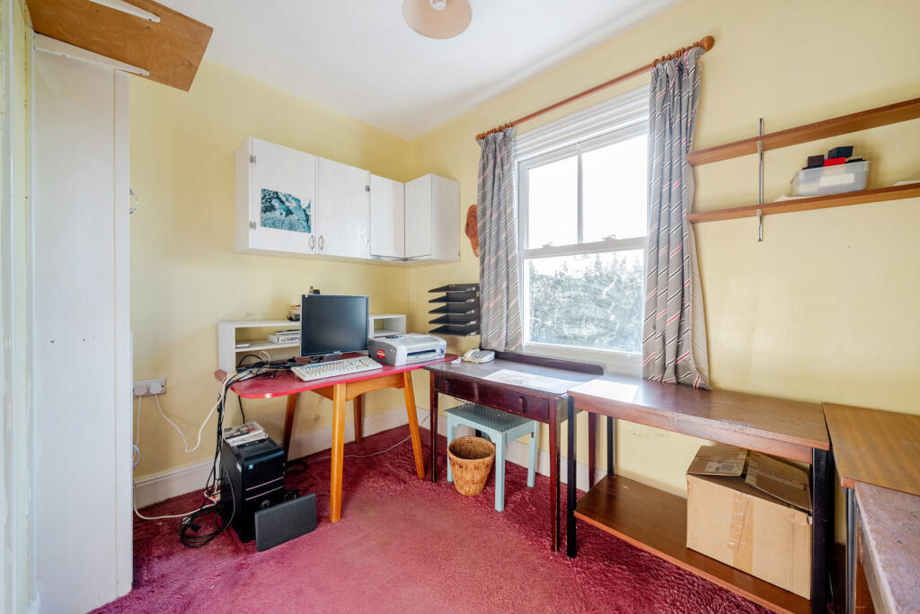 1349785-6-68c2fab...