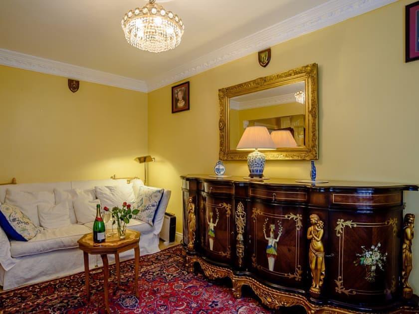 20 Sherborne House - Sitting Room 3.jpg