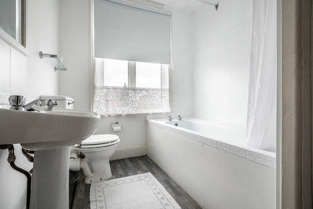 30 Majorfield Roa...