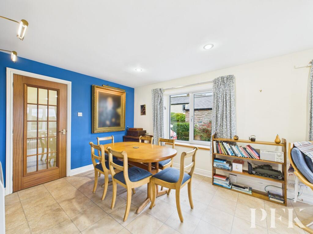 Dining / Living / Sun Room