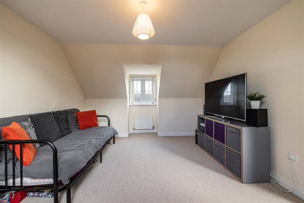 57 The Beeches Tweedbank 35.JPG
