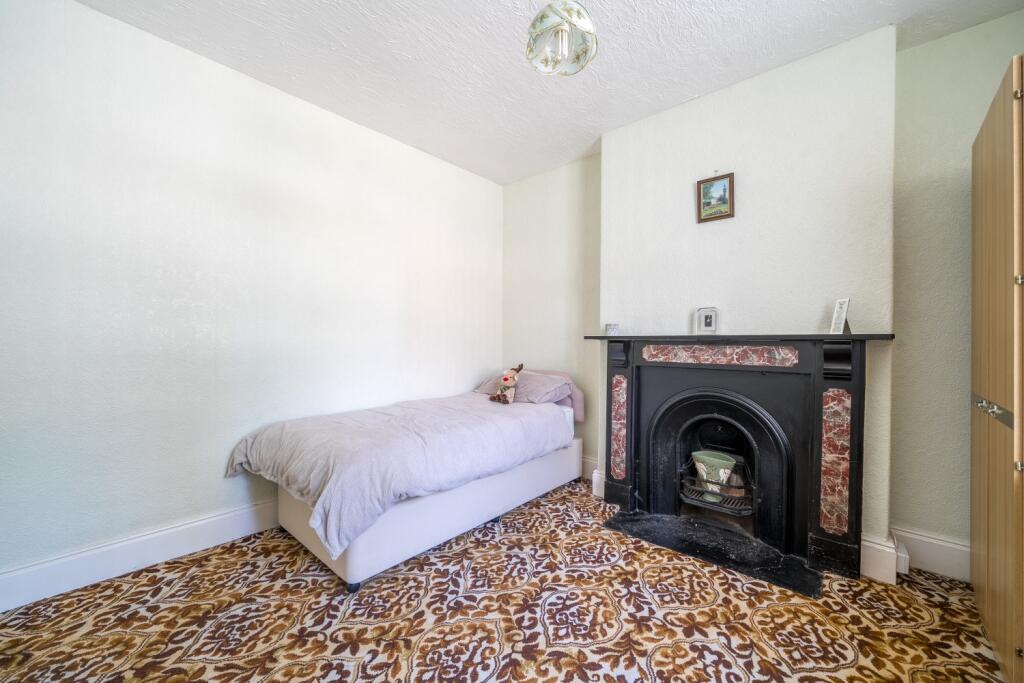 1313943-11-68550fcddcdae