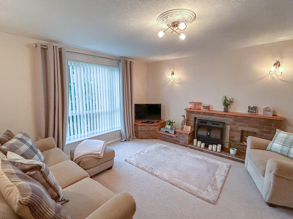 lounge 1 addition...