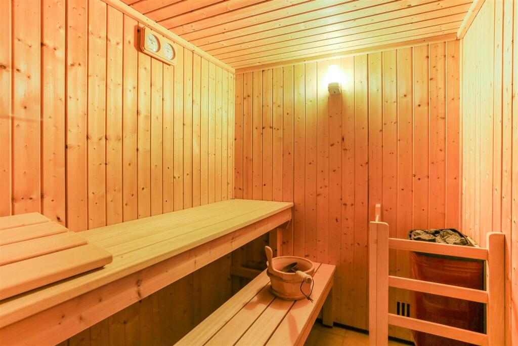 1371223062 -  29.jpg