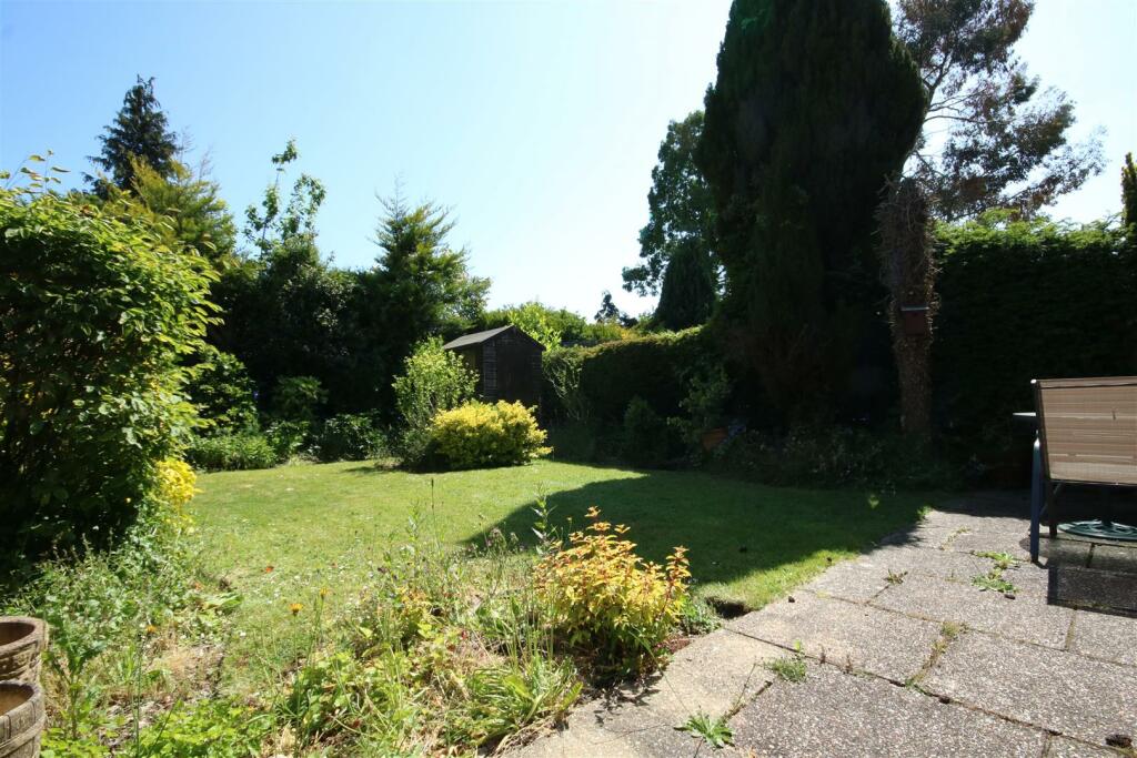 Garden &amp; patio.JPG