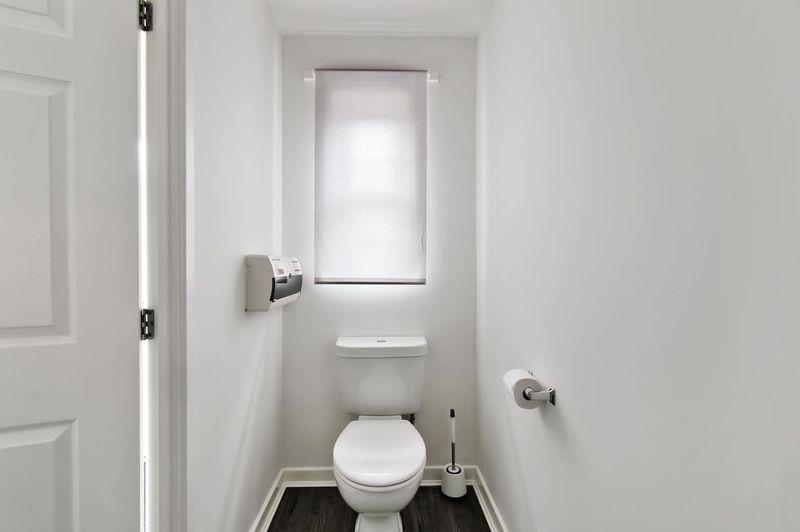 CLOAKROOM/WC