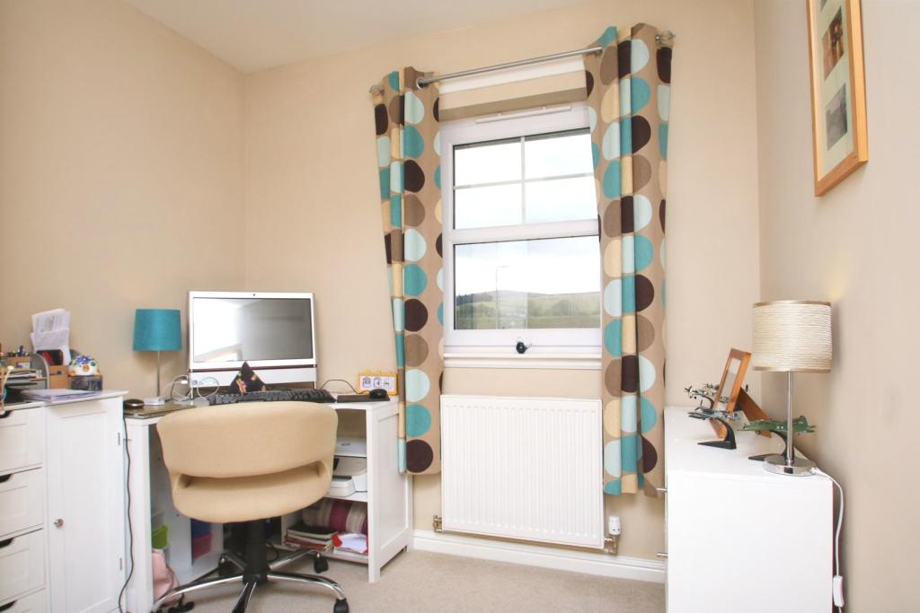Bedroom Five / Study