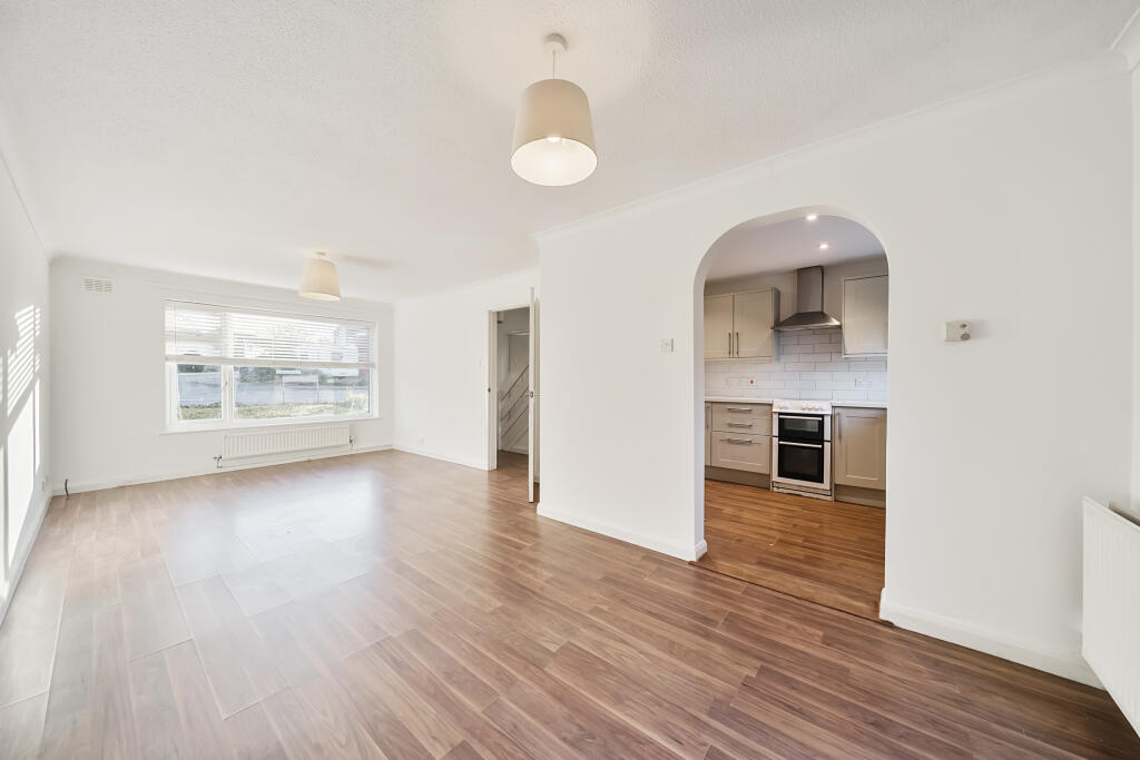 Living / Dining Room