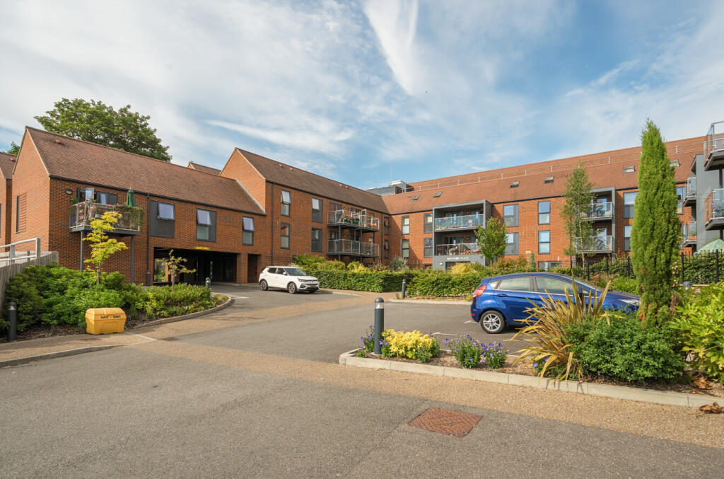 1315550-41-6863a8...