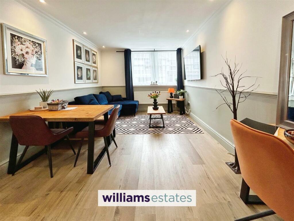 Living/Dining Room