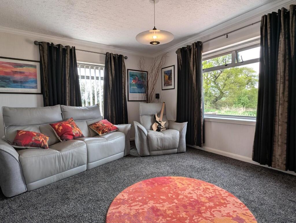 Bedroom or Lounge (2).jpg