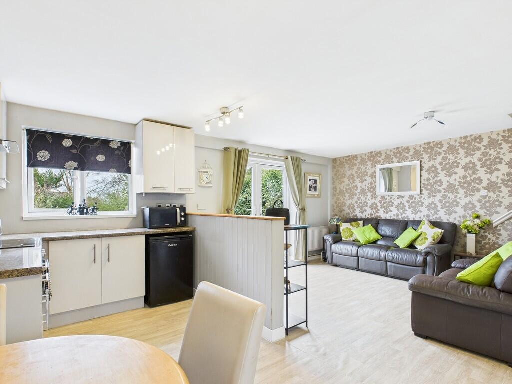 CAM03582G0-PR0087...