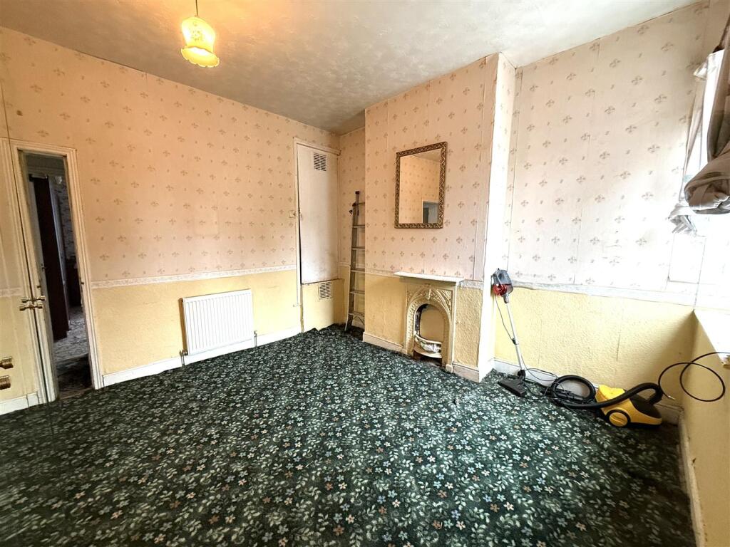 103 rawnsley bed 3.jpeg