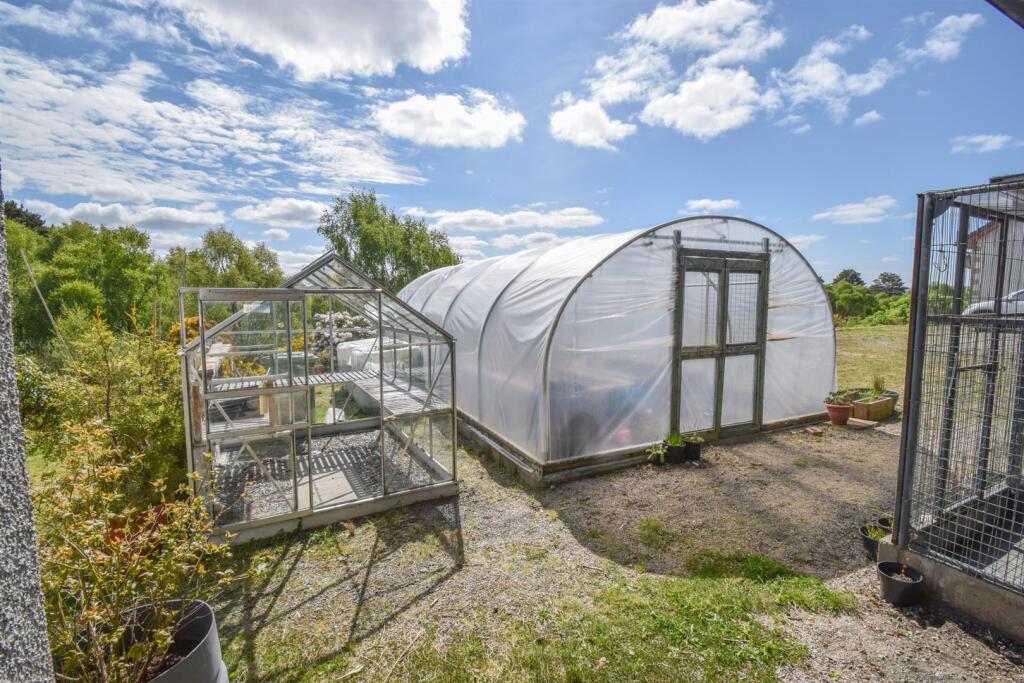 POLYTUNNEL