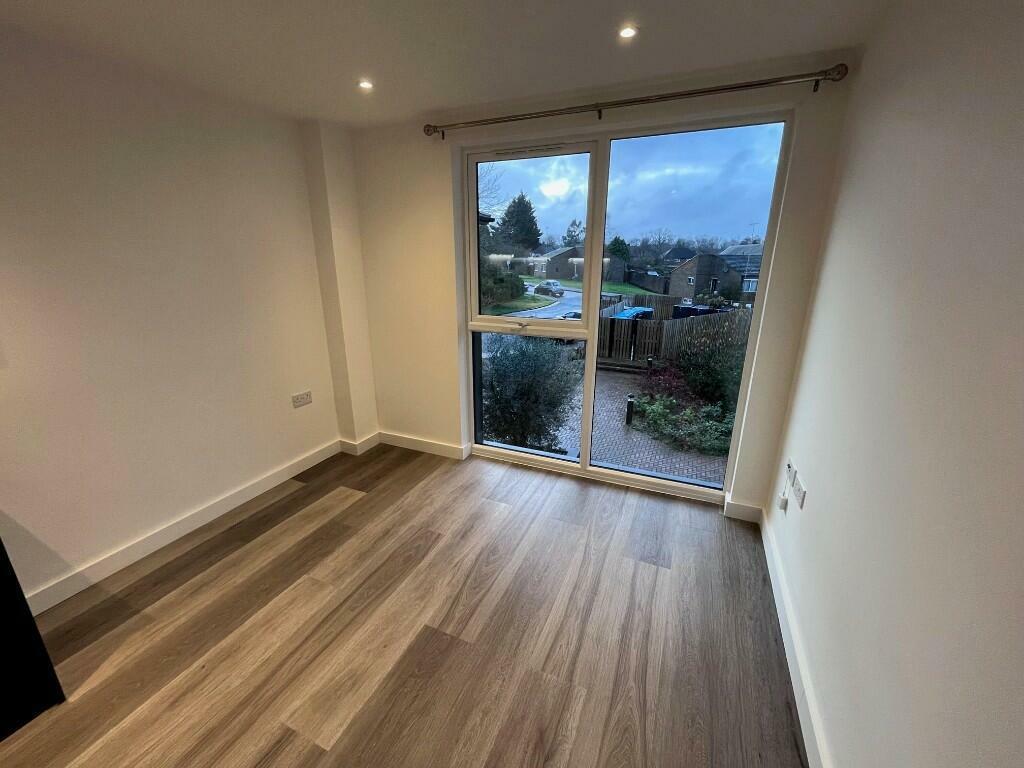 Green Lane, Bagshot, Surrey, GU19