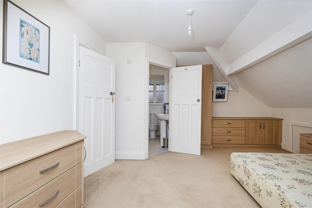 Bramleys Estate Agents - Dingley Road - Edgerton (