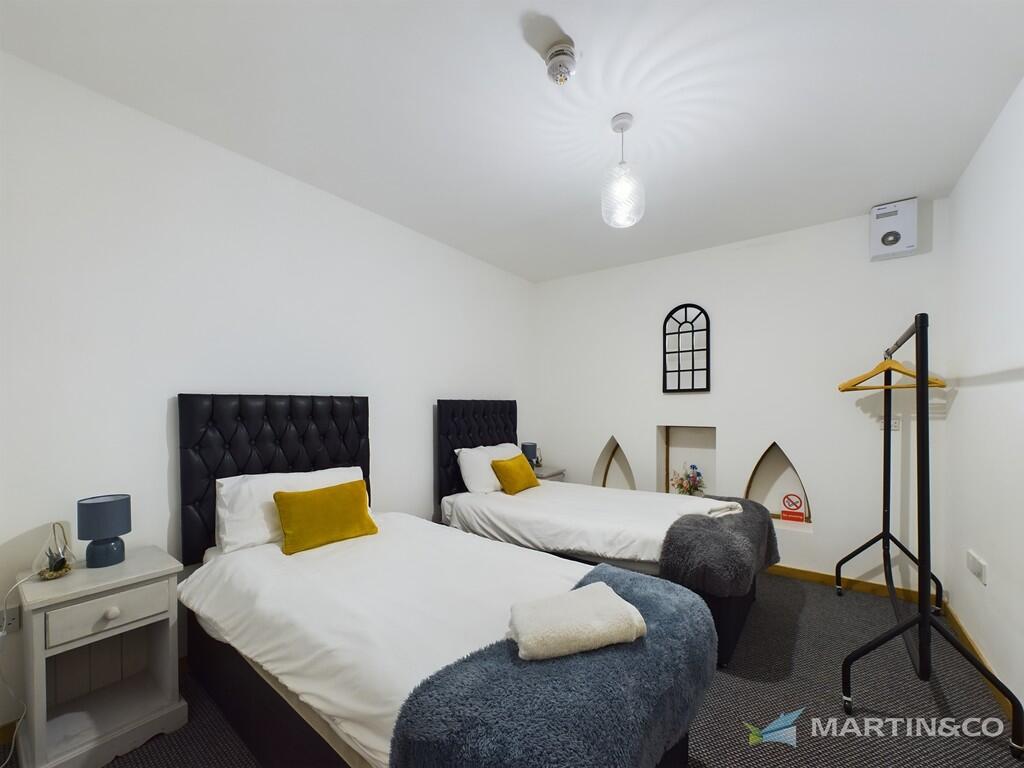 CAM02318G0-PR0387...