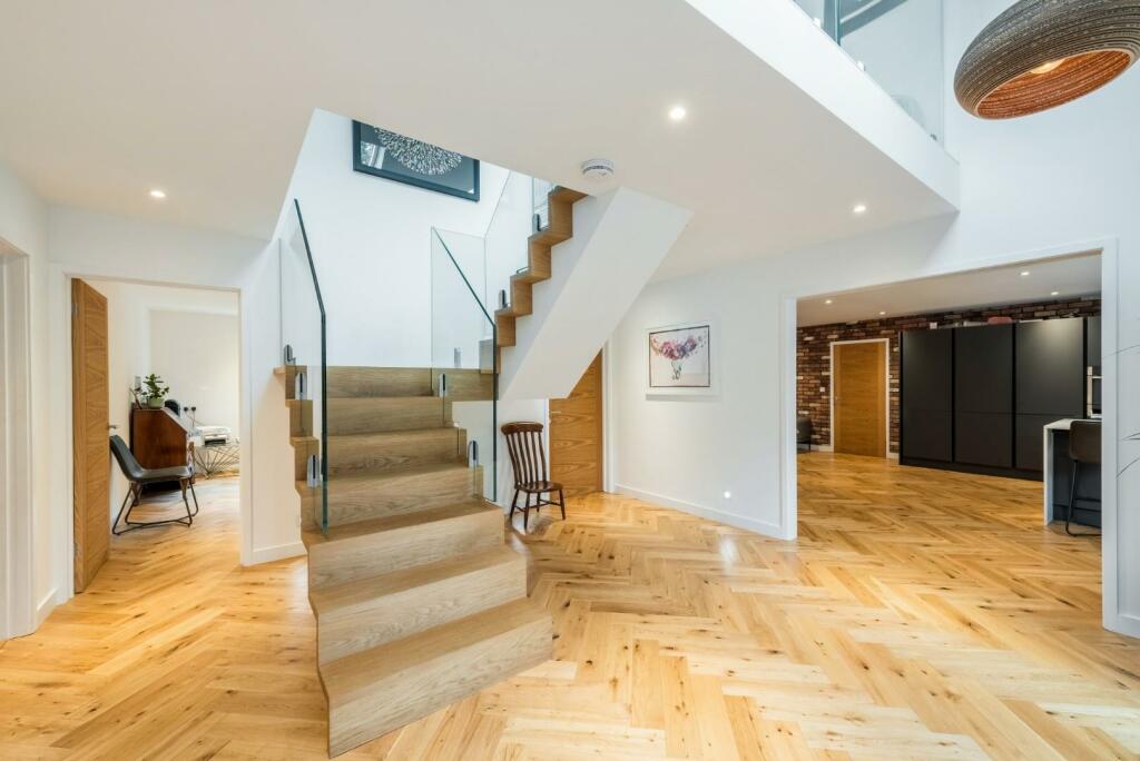 Highmead -020.jpg