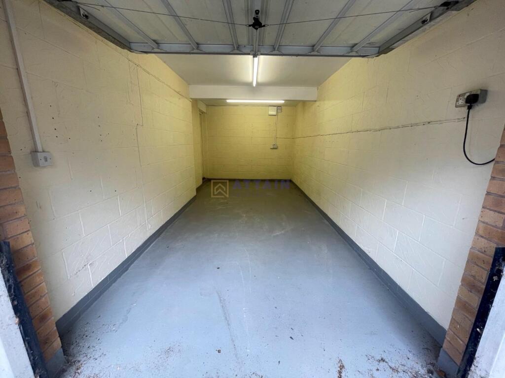 Garge Close.jpg